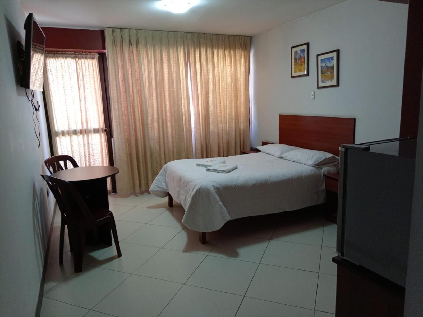 חוארז Hostal Bond מראה חיצוני תמונה